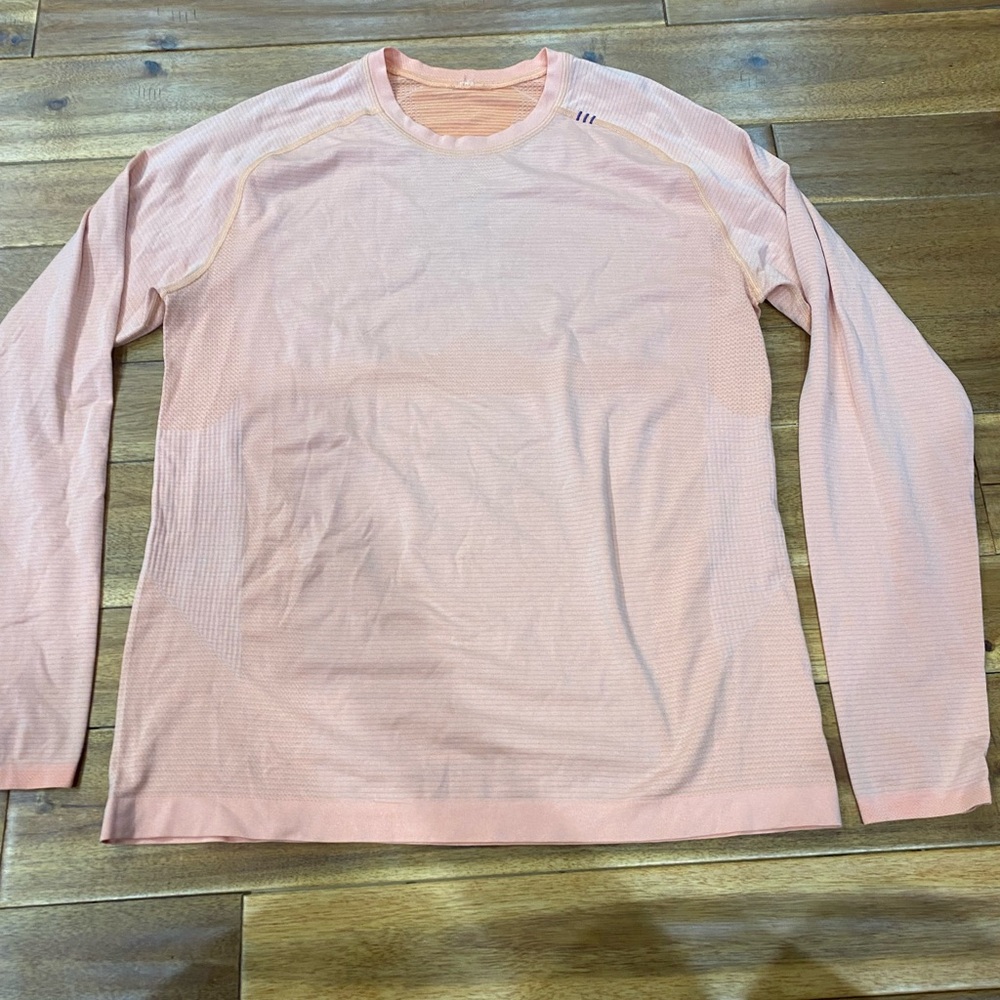 lululemon athletica Long-Sleeve Performance Tee - Light Pink